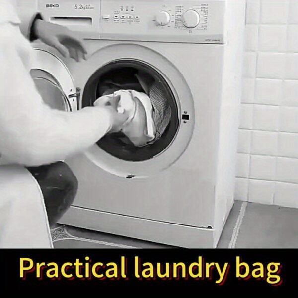 Laundry Mesh Bags 4-Pack, Durable Zippered Wash Bags for Protecting Clothes and Delicateshe Washing Machine, Laundry Bags - Image 9