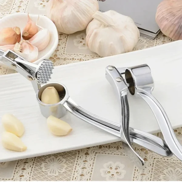 Stainless steel garlic masher Garlic Press Kitchen Tools Accessories Manual ginger juicer Manual press tool Garlic grinder - Image 4